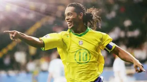 而不應盲目 而不應盲目