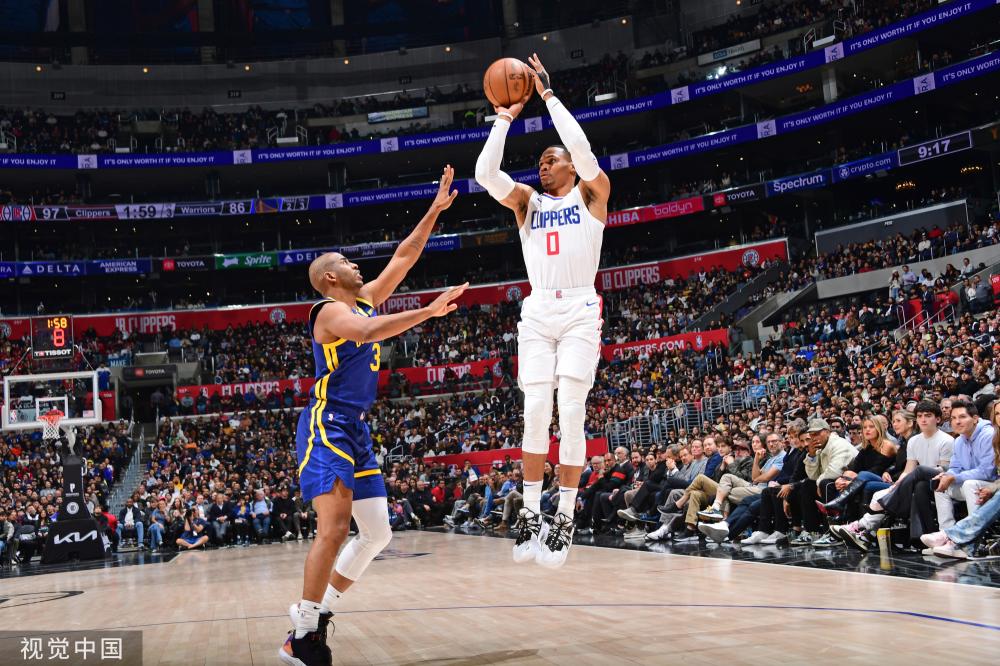 纵观整场比 纵观整场比